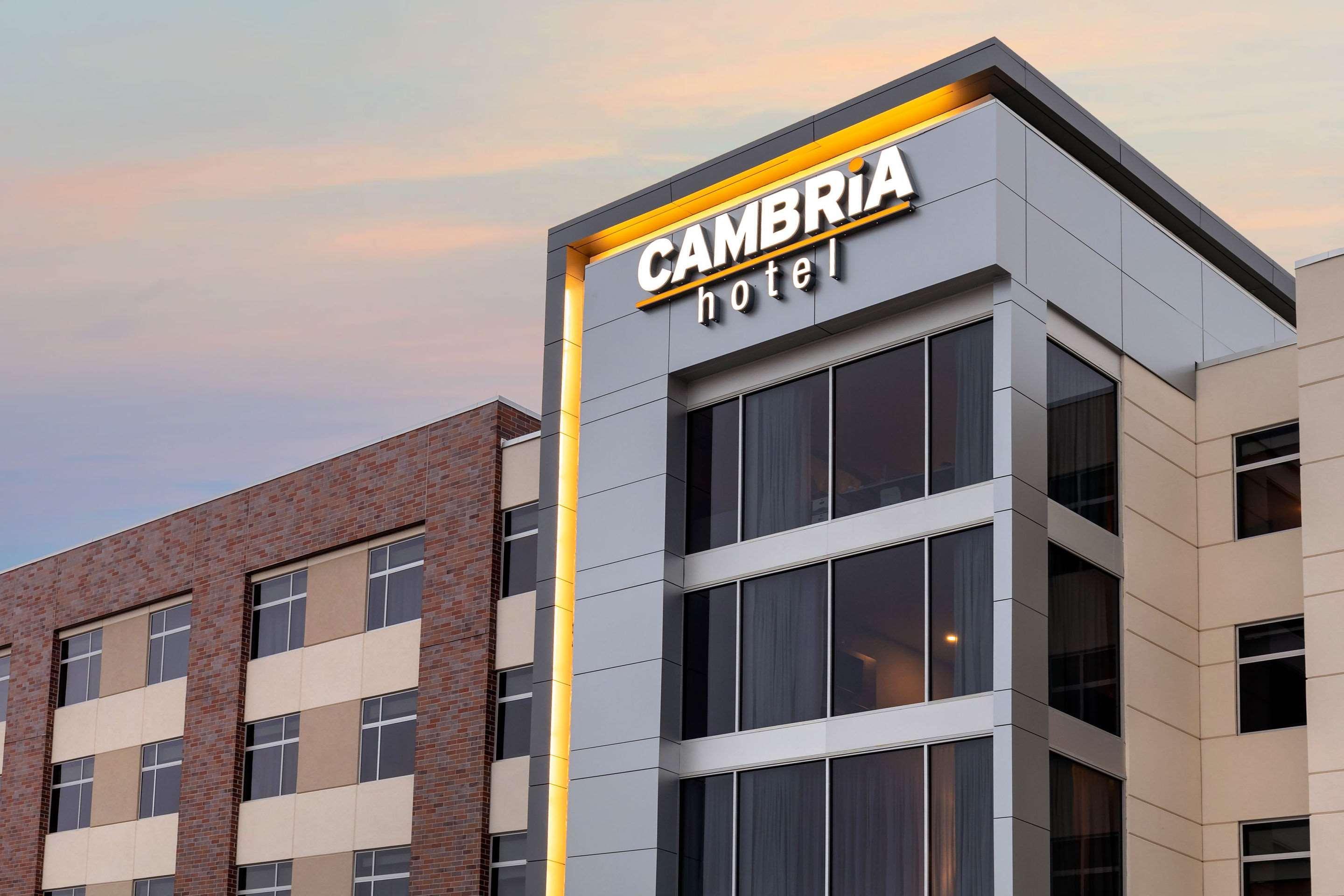 Cambria Hotel Omaha Downtown Eksteriør billede
